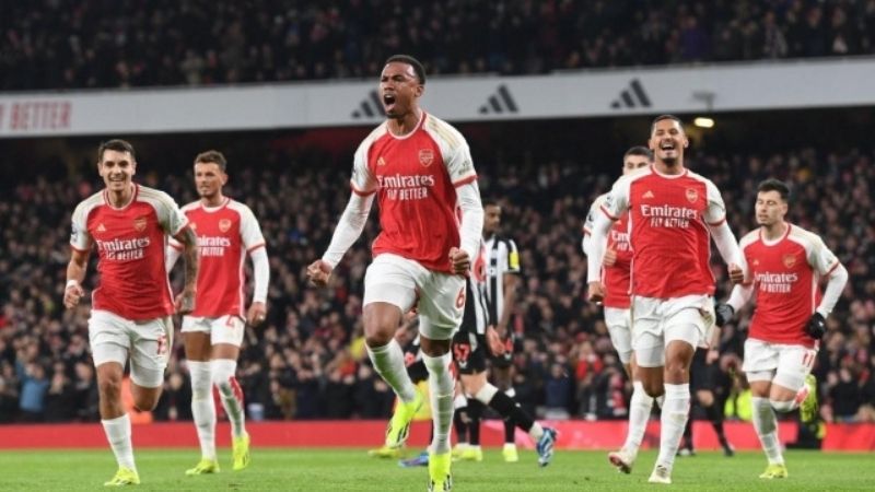 Cuộc đua Premier League và kịch bản với Man City